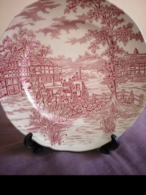 Staffordshire Alfred Meakin vintage collectible plates 27 cm