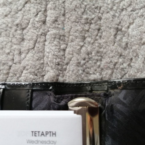 Filofax Ferre used with signs of wear due to age