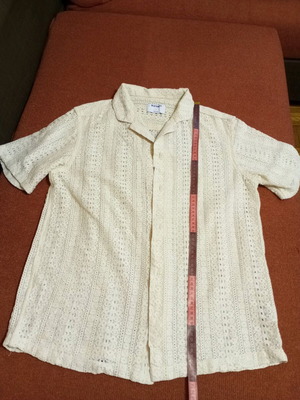 Shirt size M like new, worn a few times