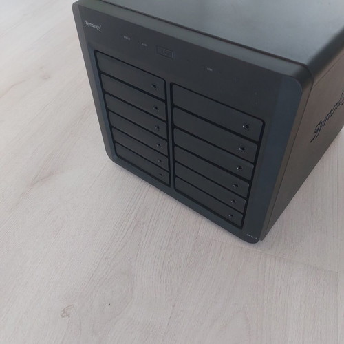 Synology DX1215 12-Bay NAS Expansion Module like new