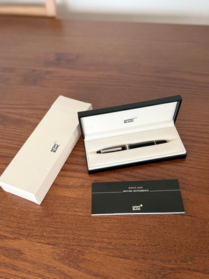 Montblanc Meisterstuck Platinum-Coated Rollerball pen mint condition