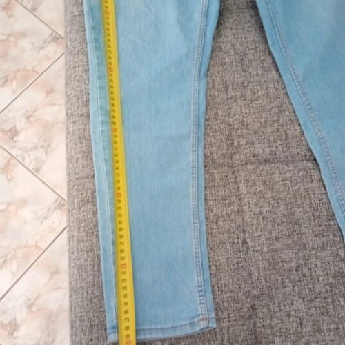 Jeans size 46 turquoise like new, comfortable fit