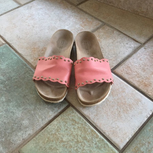 Zara pink clogs like new with gold studs