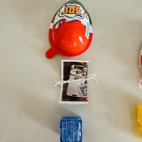 Kinder Joy Minecraft toy new