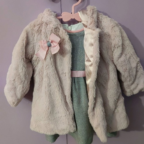 Baby girl clothing set 12 months used, excellent condition