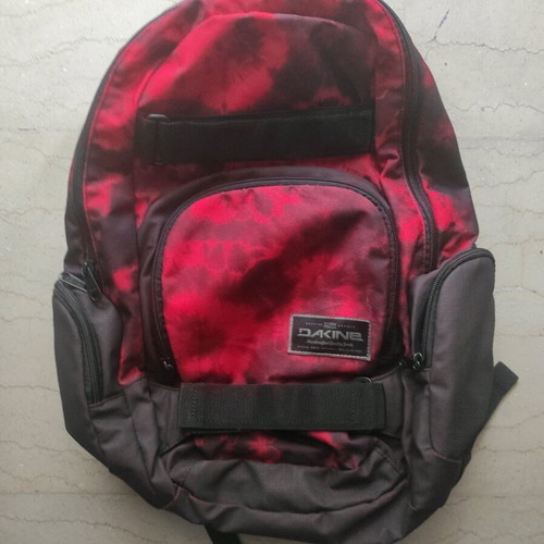 Dakine backpack like new, multicolor