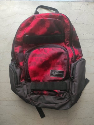 Dakine backpack like new, multicolor