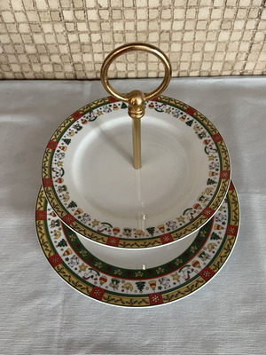 Christinholm Porcelain Christmas Two-Tier Serving Stand like new