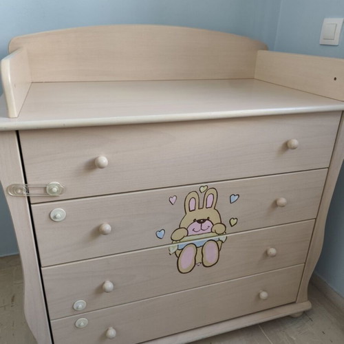 Pierro Changing Dresser and Hanging Bookshelf like new