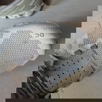  Μπεζ γκρι αθλητικά παπούτσια on cloud