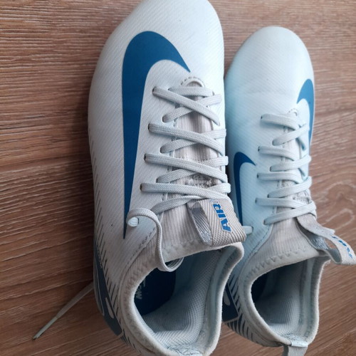 Nike football shoes size 32, blue