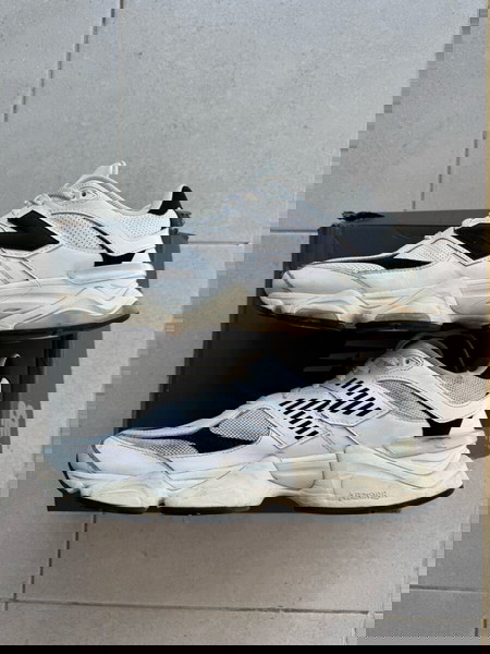 New Balance 9060 White Black