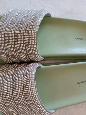 Super women anatomical sandals like new, pistachio size 41