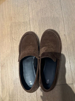 Zara loafers brown suede like new, size 39