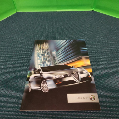 Alfa Romeo GT official illustrated brochure like new