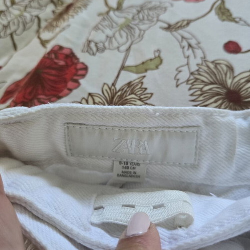 Zara skirt shorts like new, size 9, white, 140 cm