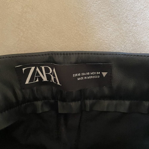 Zara leather shorts like new, black, size XS
