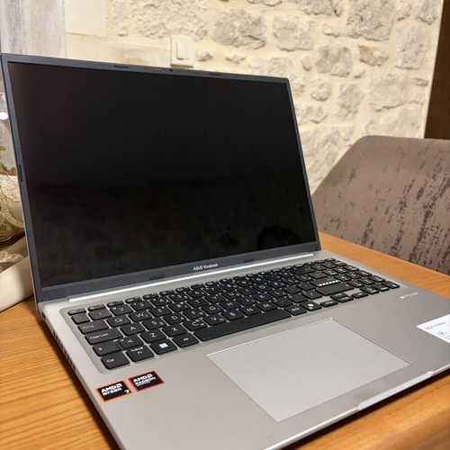 Asus Vivobook 16 OLED Laptop Ryzen 7 1TB SSD Windows New
