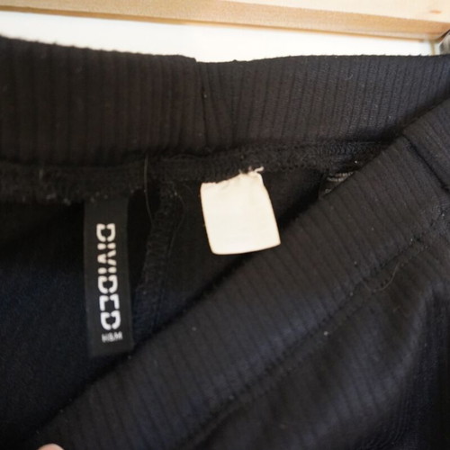Black Flared Pants H&M used, soft fabric, low waist