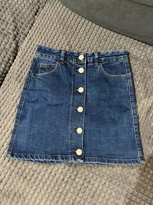 Jean VG Styline mini elastic skirt like new, size S