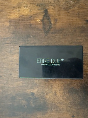 Erre Due mini eyeshadow palette 621 pink-chic lover