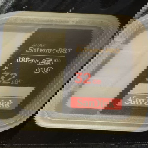 Reflecta Super 8 Normal Film Scanner like new with SanDisk 32gb