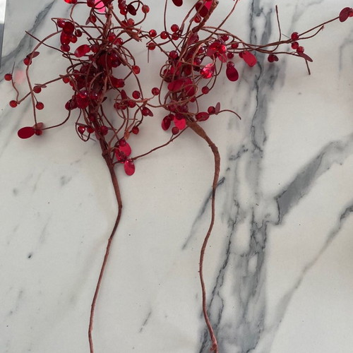 Decorative flowers used, 5 red branches