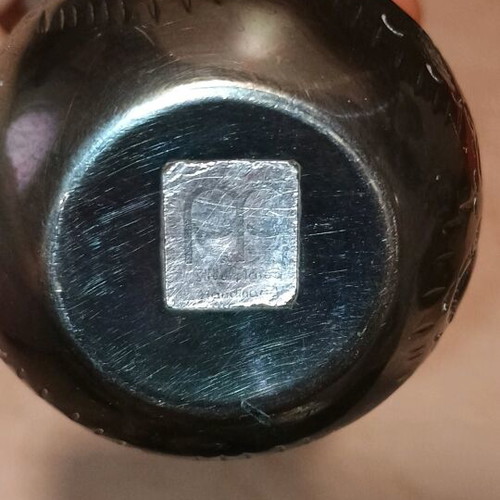 Silver plated metal vase with gift, height 11cm