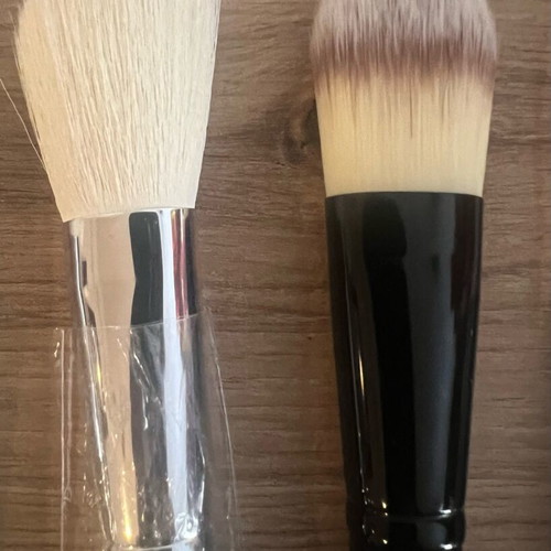 Blery professional brush set of 7 new with Inglot pigment gift
