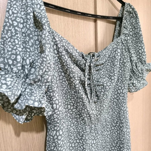 Shein summer dress like new, size L, pistachio green
