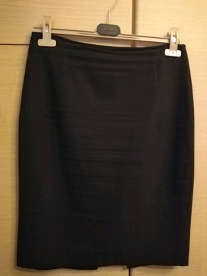 Zara pencil skirt black used, size XL