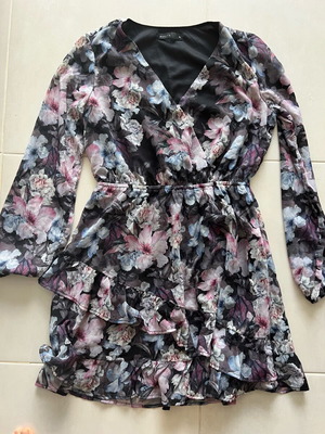 Mohito Dress S like new, colorful