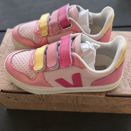 Veja children's athletic sneaker for girls with velcro, pink and yellow, size 29