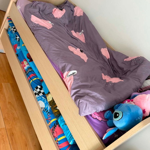 Twins bunk bed like new with mattress 1.90x2.00 m