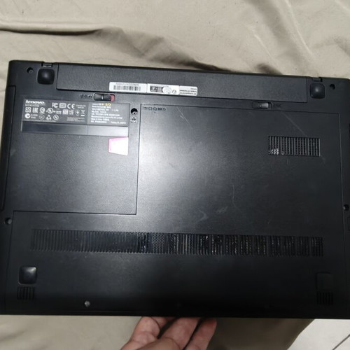 Lenovo laptop i7 4510u, 8GB RAM, 2GB VRAM, 256GB SSD Patriot