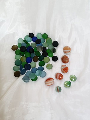 Decorative glass stones new, colorful translucent and milky