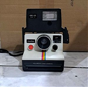 Vintage polaroid land camera με ACME-LITE model 131 flash