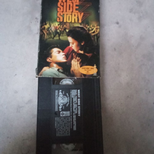 West Side Story Natalie Wood VHS tape used, 2000s decade