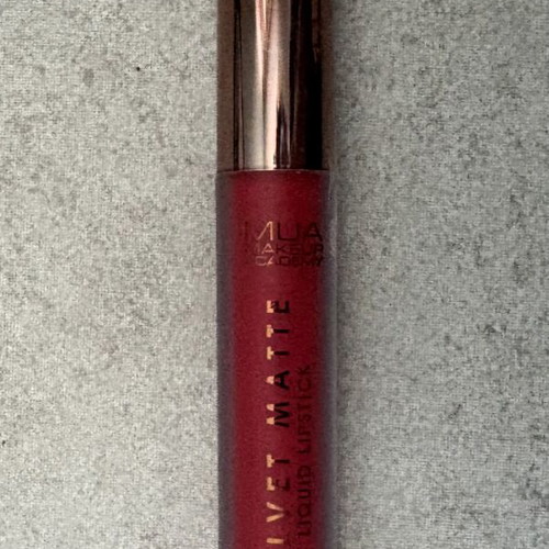 MUA Velvet Matte Liquid Lipstick Razzleberry new sealed