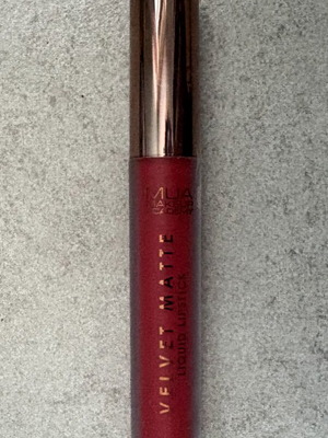 MUA Velvet Matte Liquid Lipstick Razzleberry new sealed