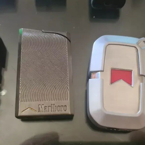 Marlboro lighters used, pack of 10 pieces