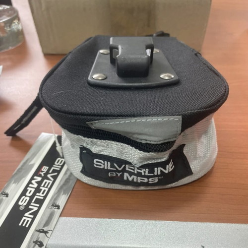 Bike saddle bag with zipper and reflective strip, new