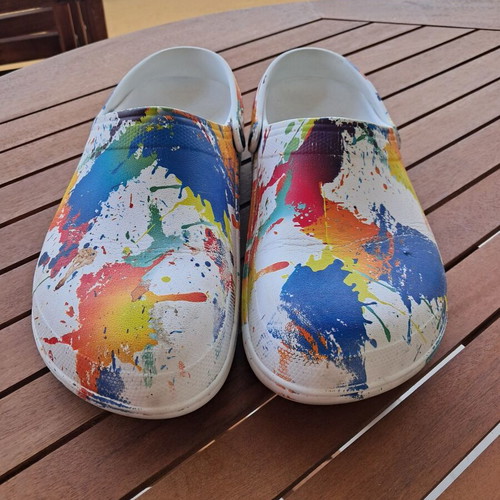 Clogs unisex size 44 with colorful paint splash design like new