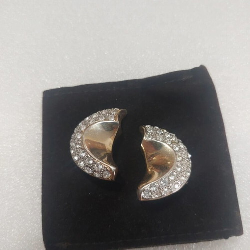 Vintage earrings with clip crescent moon, like new, gold color