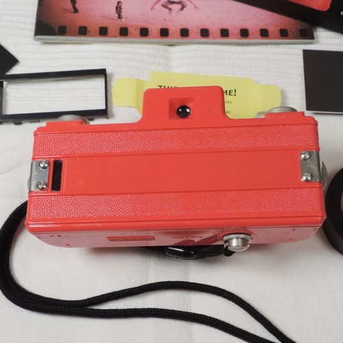 Panorama Sprocket Rocket Lomo red boxed film camera 135
