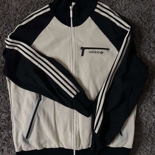 ADIDAS JACKET !!!