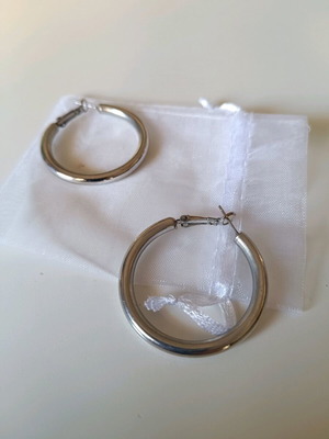 Hoop earrings women's silver metal like new