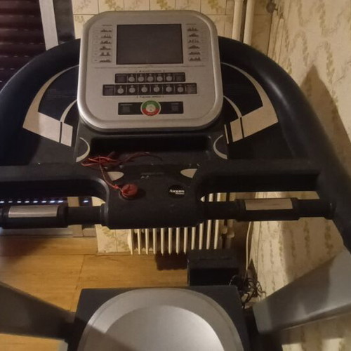 Axxon 2063 CA treadmill like new