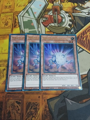 Herald of Purple Light playset near mint condition, 3 cards