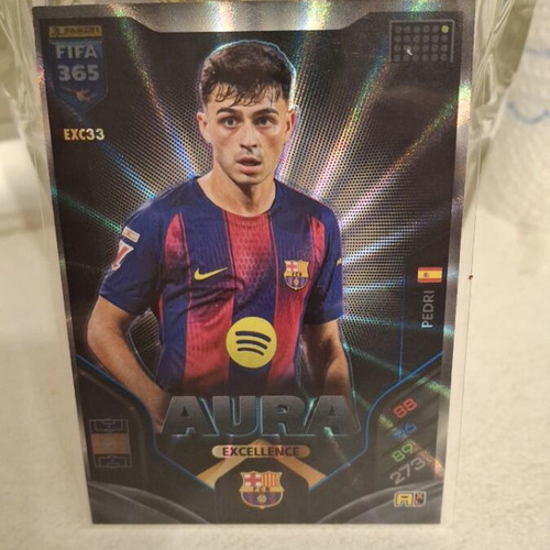 Pedri Aura Panini 2026 card